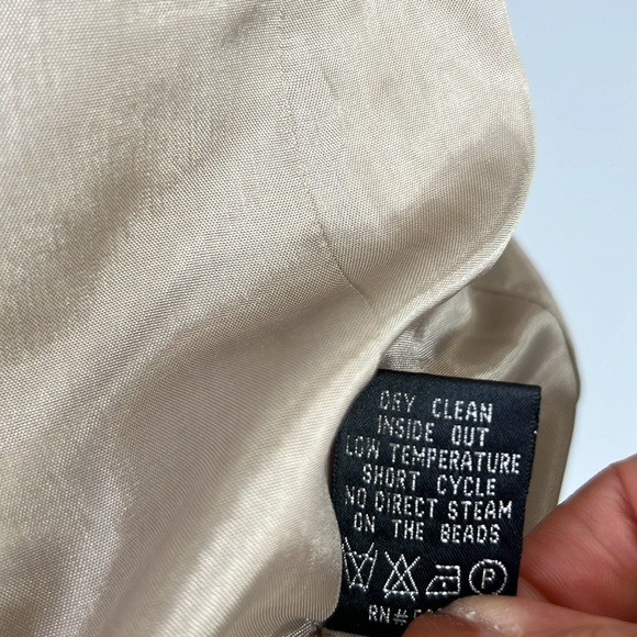 ADRIANNA WOMEN’S TAN OPEN JACKET 100% SILK SHELL WITH BEAD DETAIL SZ 6 - Picture 8 of 8